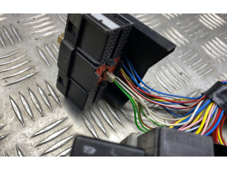 Блок предохранителей 9494673, 99W155 Volvo S80