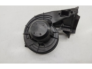 Вентилятор печки 13212690 Opel Meriva A