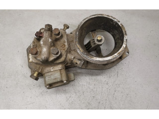 Топливная рампа 0438121011, 026133353 Audi 80 90 B3