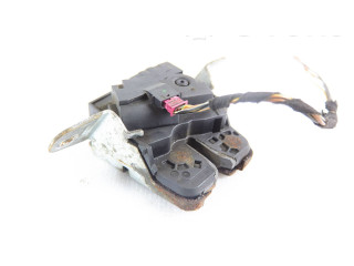 Zámek zadních dveří Mercedes-Benz E W212 2015