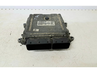 Блок управления двигателя 30729826, 0281012103   Volvo V70