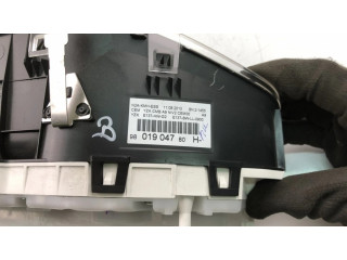 Přístrojová deska Peugeot 208 2015 9801904780