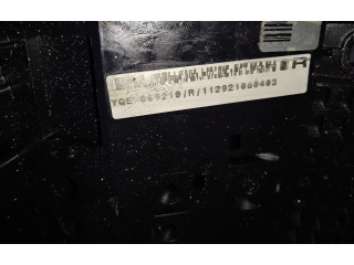 Блок предохранителей YQE000210   Rover 75  