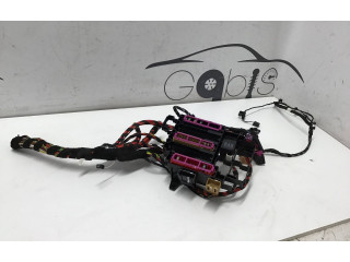 Блок предохранителей 80A971845, 1J0972977 Audi Q5 SQ5