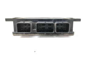 Блок управления двигателя 8200911566, 8200976242   Renault Twingo II