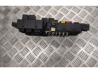 Блок предохранителей 518322110, 5299302L50 Volvo S80