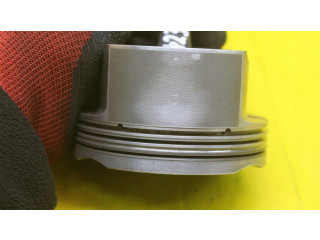 Поршень с шатуном 9481031102R Porsche Cayenne (9PA)