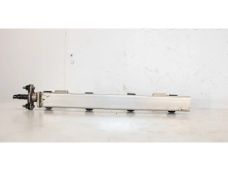 Vstřikovač 353102B000 Hyundai ix20 pro benzínový motor 1.6 G4FC