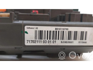 Блок предохранителей 911944603, 71702111 BMW 1 E81 E87