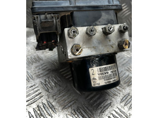 Блок АБС 30793445, 00401396E0   Volvo  V70  2005 - 2008 года