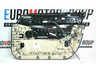 Обшивка передней двери