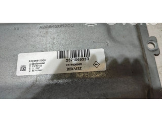 Блок управления 237106933R, 237105698R Dacia Duster