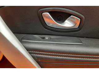 Подушка безопасности в сиденье Alpine C2