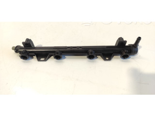 Vstřikovací lišta 036133319BT, 036133320 Skoda Fabia Mk1 (6Y) pro benzínový motor 1.4