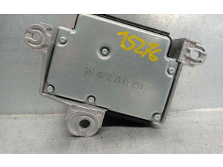 Блок управления надувных подушек       Renault Scenic II -  Grand scenic II  2003 - 2006 года   