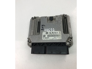 Řídící jednotka 03L906018NJ, 0281018139   Volkswagen Caddy 2010