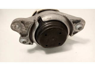 Подушка двигателя