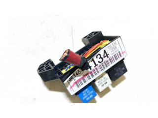 Блок предохранителей  913413e340   KIA Sorento    