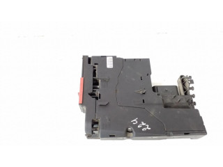 Узел подключения плюсовых проводов