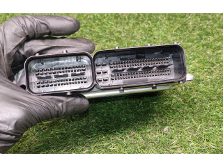 Řídící jednotka 03G906021TB, 03G906021AN Skoda Octavia Mk2 (1Z) 2009