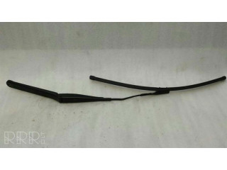 Ножка стеклоочистителей лобового стекла