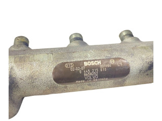 Топливная рампа 8658252, 0445215010 Volvo V70