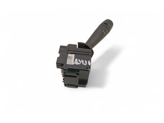 Ручка стеклоочистителей E1109568 Dacia Duster