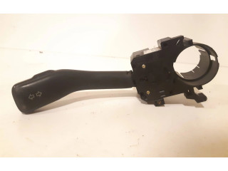 Ручка стеклоочистителей 8L0953513 Audi A3 S3 8L