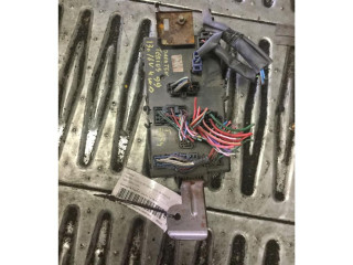 Блок предохранителей    Daihatsu Terios    