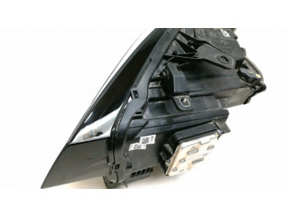 Передняя фара  