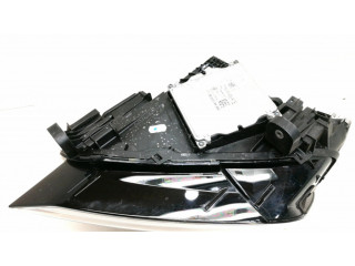 Передняя фара  