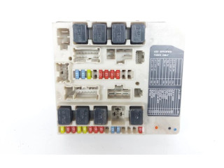 Pojistková skříňka Nissan Micra 2002