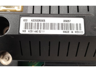 Панель приборов 2514405211, 2519006000   Mercedes-Benz R W251       