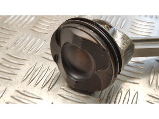 Поршень с шатуном RFCM5G6205FA Ford Fiesta для бензинового двигателя 1.0