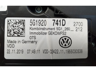 Панель приборов 5G1920741D Volkswagen Golf VII