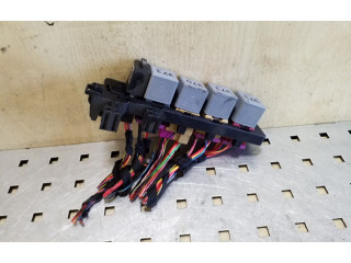 Pojistková skříňka 1K1937503 Audi A3 S3 A3 Sportback 8P 2006