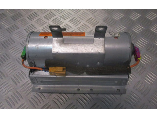 Подушка безопасности водителя    Volvo V70