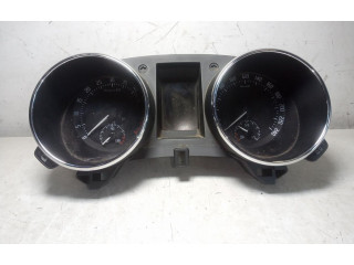 Панель приборов 5L0920800E   Skoda Yeti (5L)       