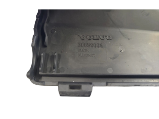 Pojistková skříňka 30659092 Volvo XC60 2015