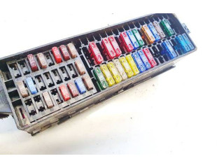 Блок предохранителей Skoda Fabia Mk2 (5J)