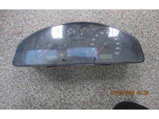 Přístrojová deska Volkswagen Transporter - Caravelle T5 2005 7H0920860E, 7H0920860E