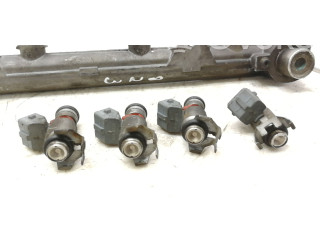 Топливная рампа 036133319B, 036031C   Volkswagen Golf IV  