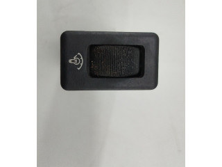 Přístrojová deska Nissan Sunny 1992