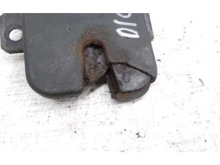 Zámek zadních dveří 2K0827506B Volkswagen Caddy 2007