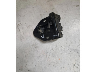 Замок багажника     Renault Trafic II (X83) 2002 - 2014 года