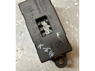 Дисплей 945003E160 KIA Sorento