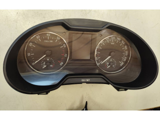 Панель приборов 5E0920871B, VDD0242703 Skoda Octavia Mk3 (5E)