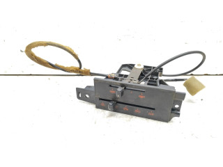 Блок управления климат-контролем 63113036   Mazda B series UF