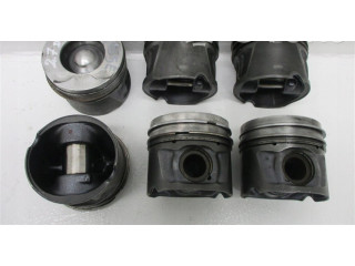 Поршень Land Rover Discovery Sport