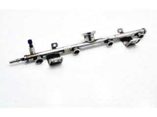 Топливная рампа 1S7G-9D270-DA   Volvo S40  